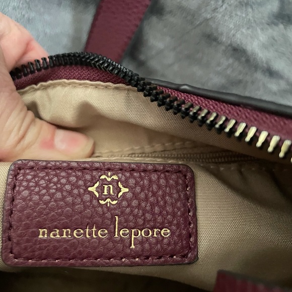 NWOT Nanette Lapore shoulder bag in orchid, raspberry plum colored - Picture 6 of 11